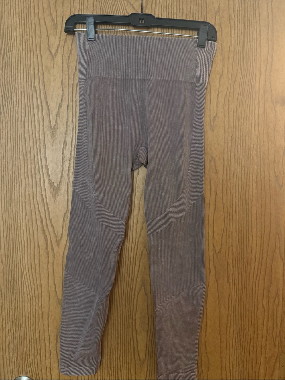 Joylab seamless leggings in Mauve - Picture 2 of 11
